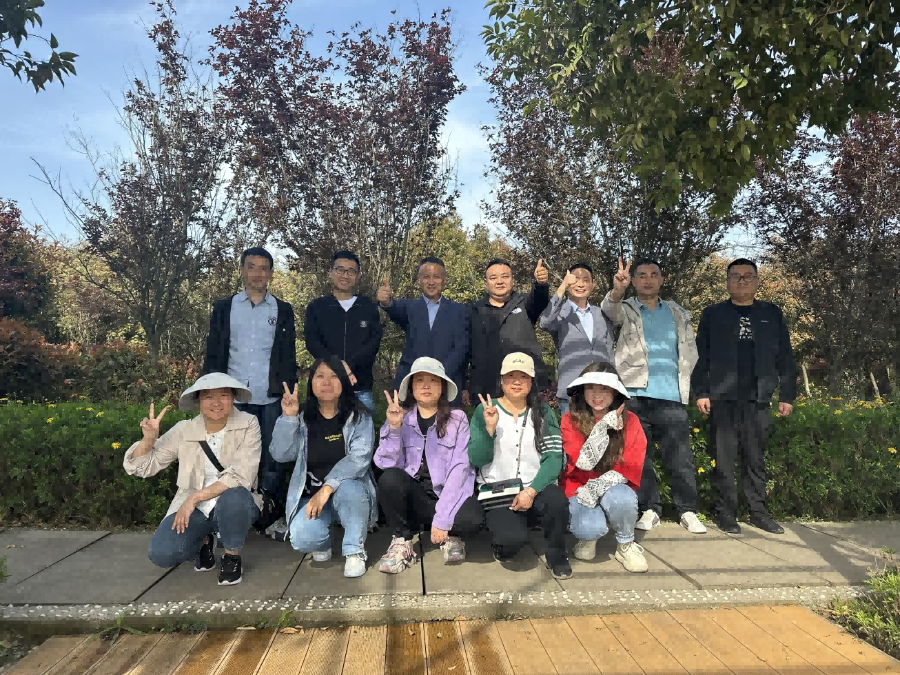 川北公司发展“踏青赏春，拥抱天然”主题工会活动