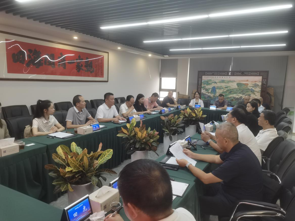 张扬带队赴四川省福建商会互换座谈3.png